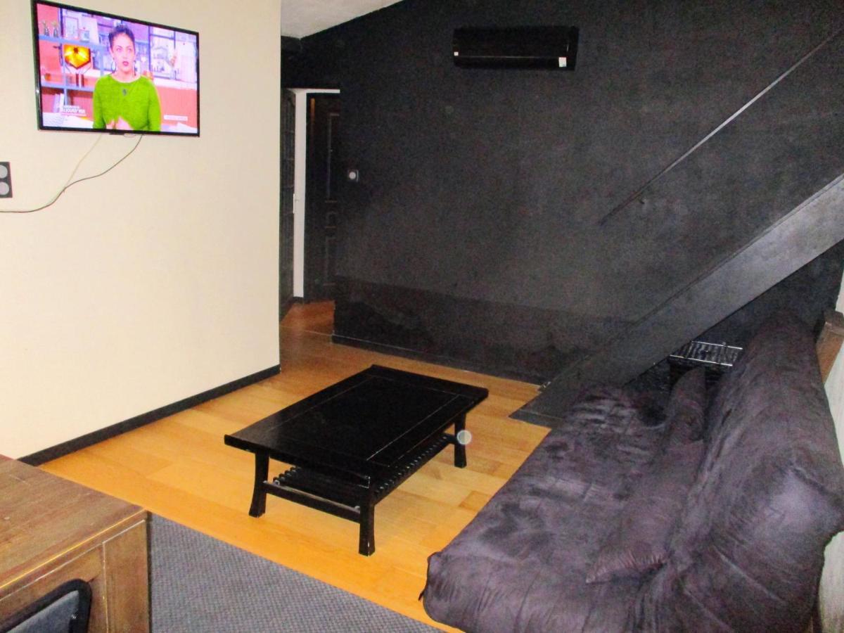 Les Olives Apartment Uzes Exterior photo