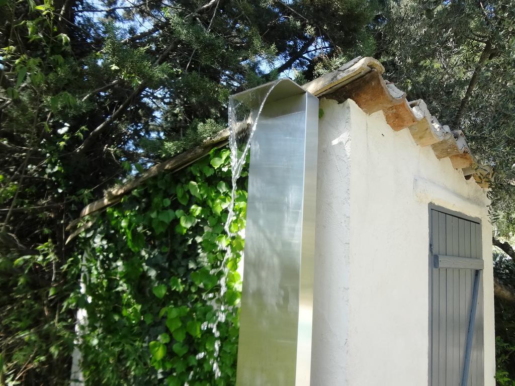 Les Olives Apartment Uzes Exterior photo